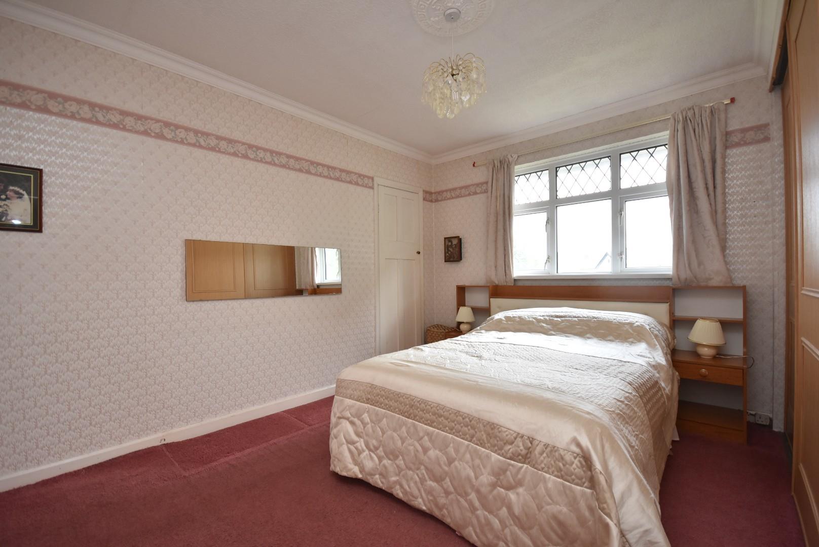 63 Coleridge Avenue, Penarth, CF64 2SR